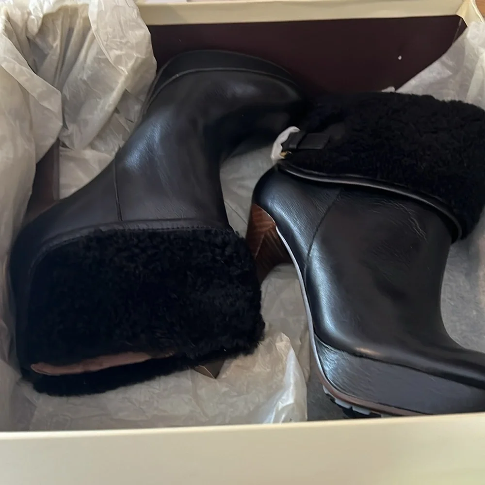 Coach Boots Brand New - Picture 4 of 5